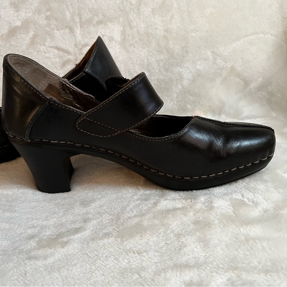 Josef Seibel Leather Maryjane Pump Shoe - Picture 3 of 9